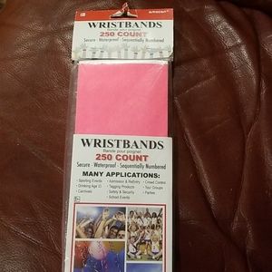 New! 250 count pink wristbands.